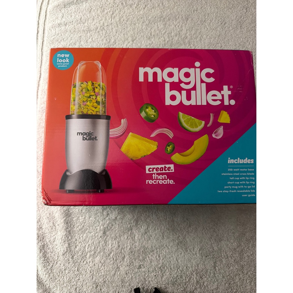 Magic Bullet Personal Blender 7 Piece Set 250W Motor Base Silver Black New